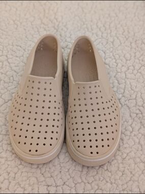 Great Condition: Native Miles Slip On Kids 2